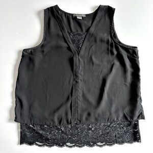 Suzy Shier Black Sleeveless Layered Top with Lace Hem, Size Large